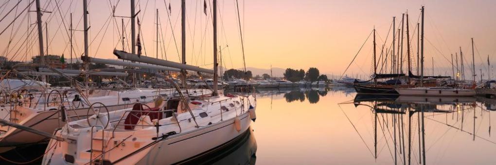 Mary's Art , Alimos Riviera & *